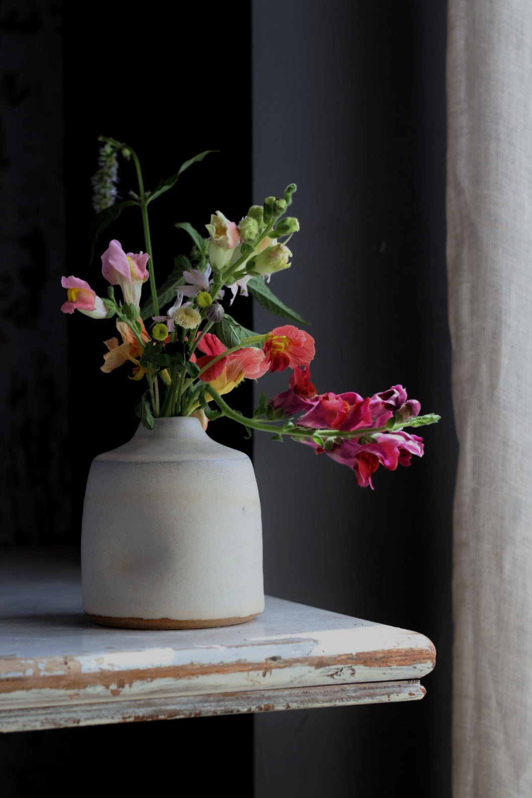 Artist Choice Small Vase in Cream
