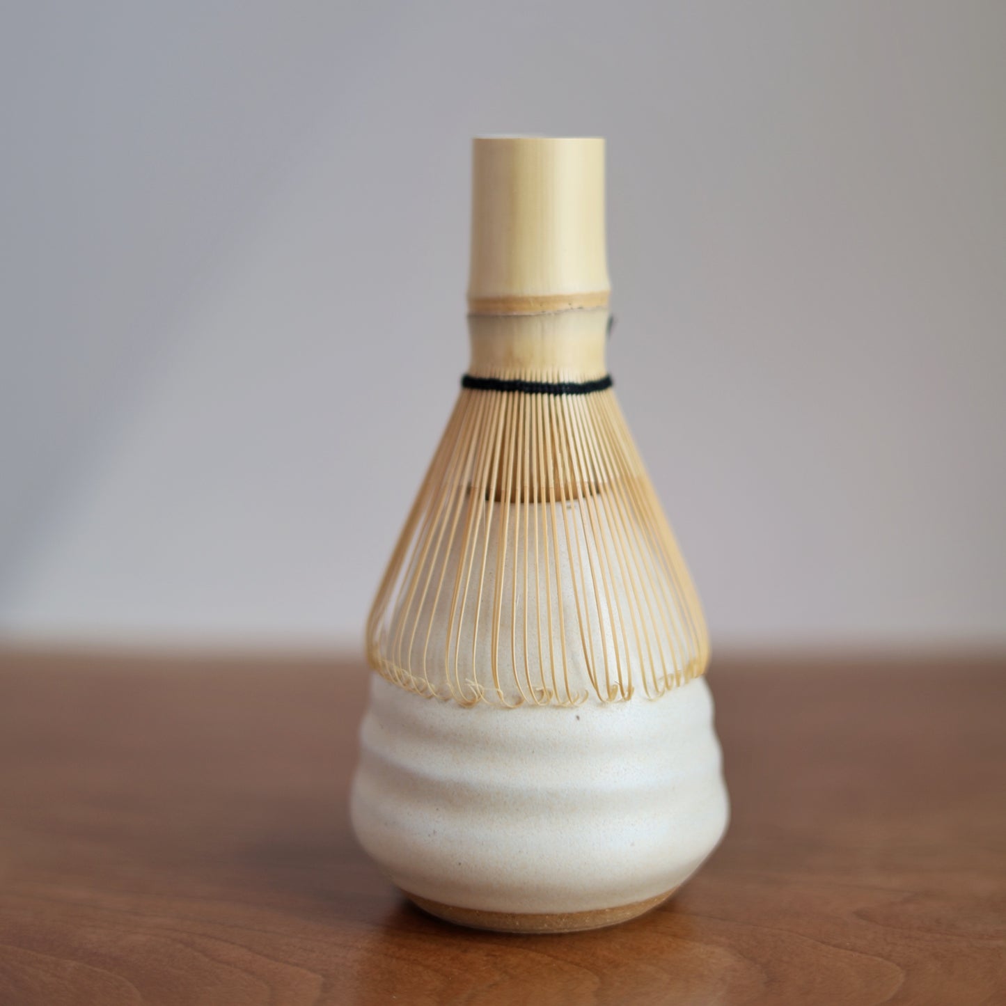 Kusenaoshi Matcha Whisk Holder in Cream