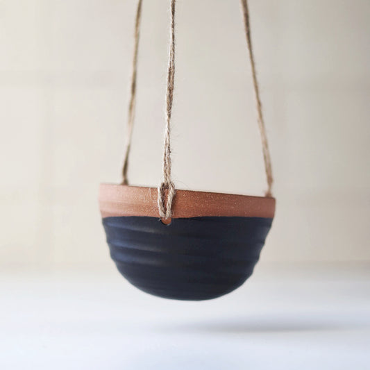 Small Hanging Planter in Black