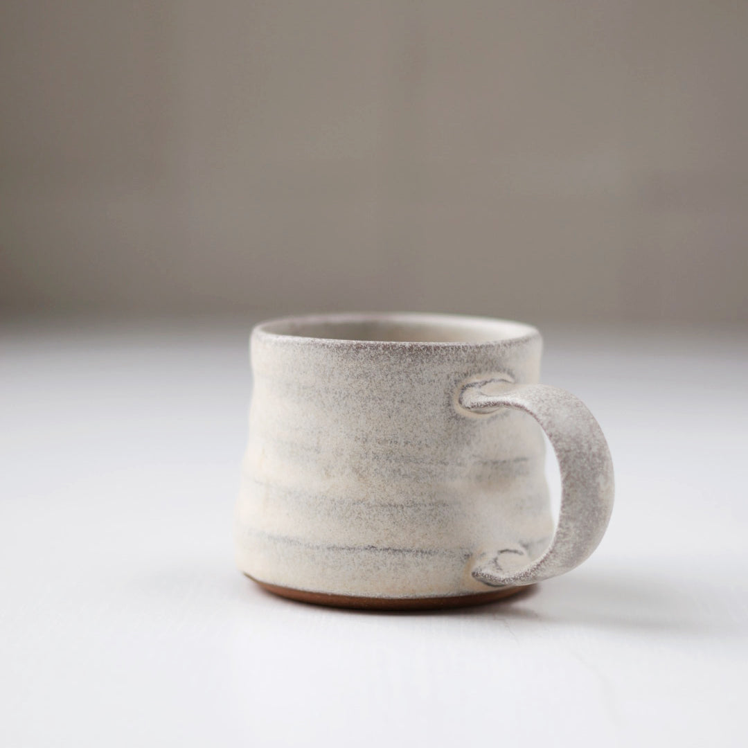 Petite Mug in Cream