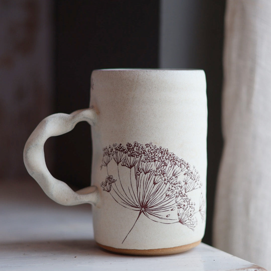 Large Floral Smooth Mug in Cream