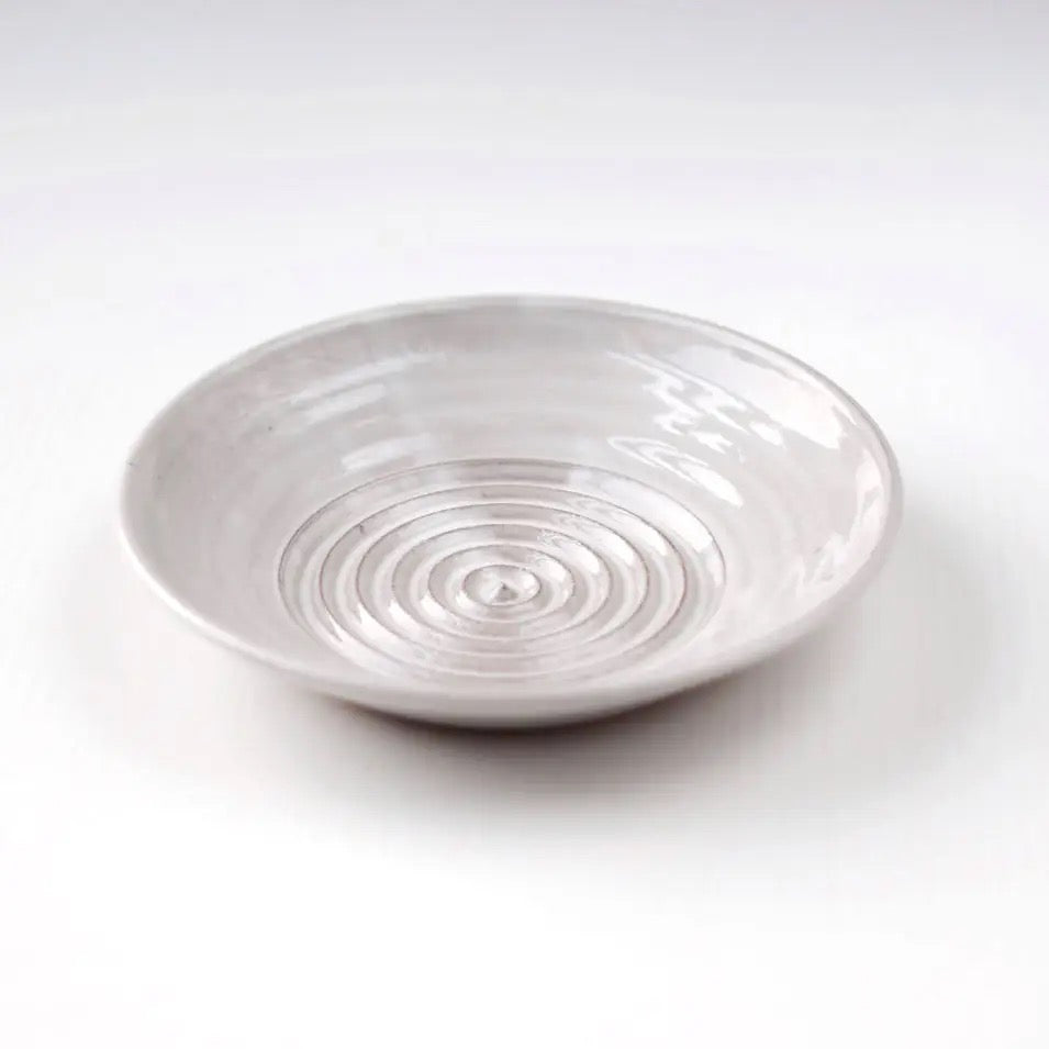 Garlic Plate in White
