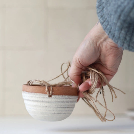 Small Hanging Planter in Cream