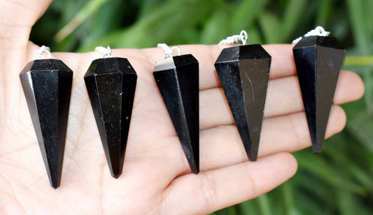 Black Tourmaline Pendulum (Resolution and Cleansing)