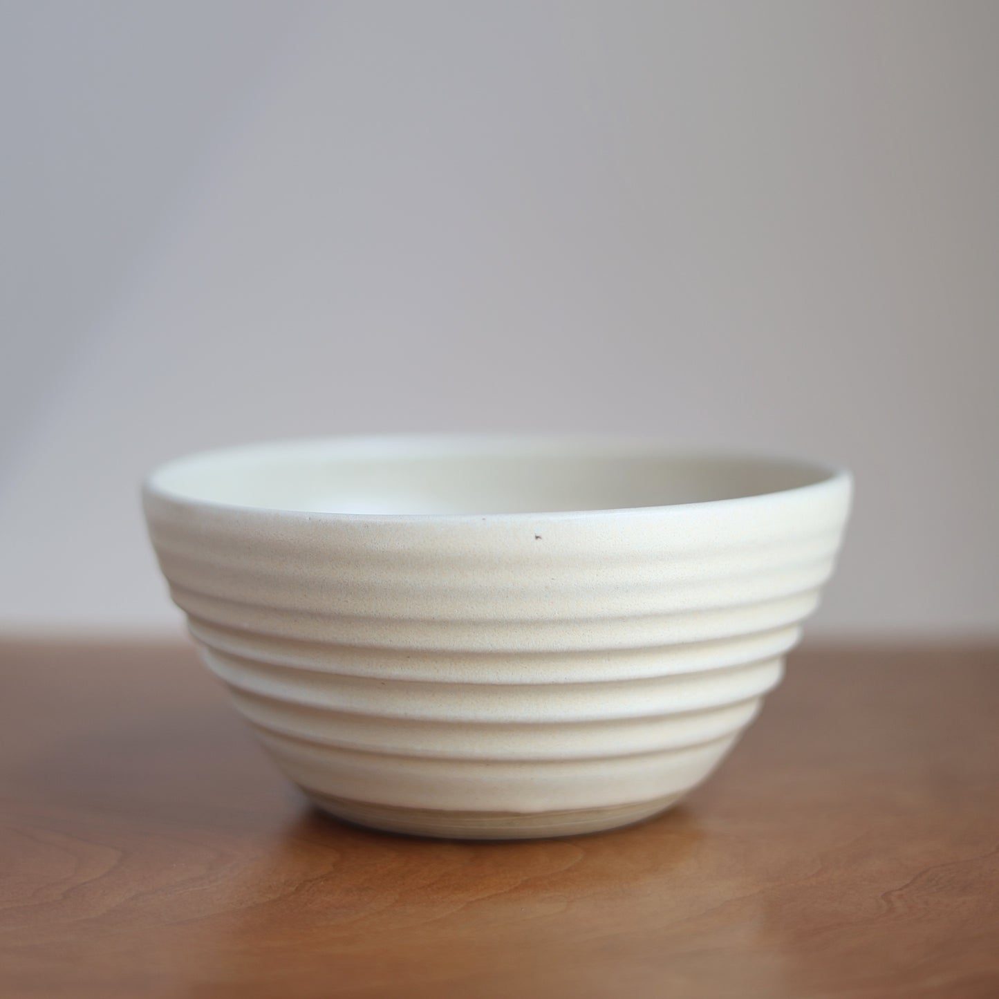 Small Serving Bowl in Cream