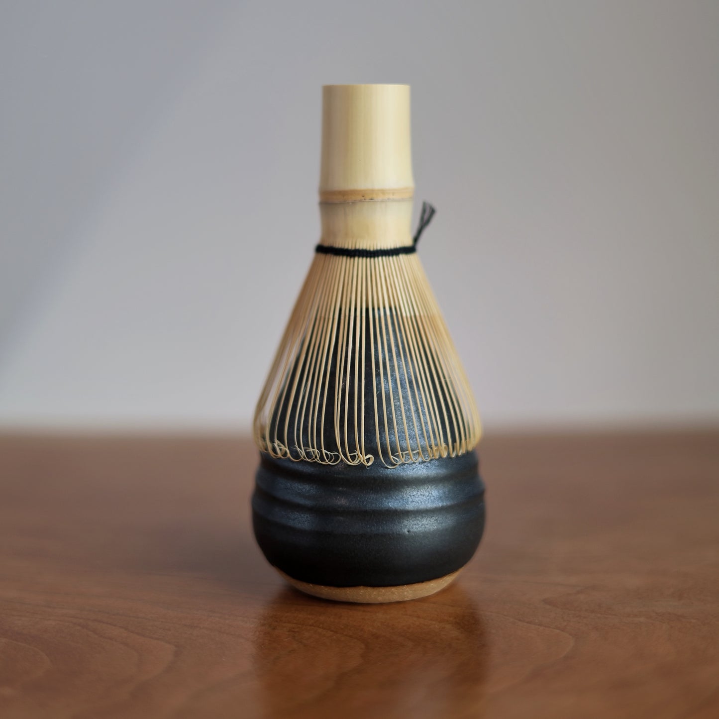 Kusenaoshi Matcha Whisk Holder in Black