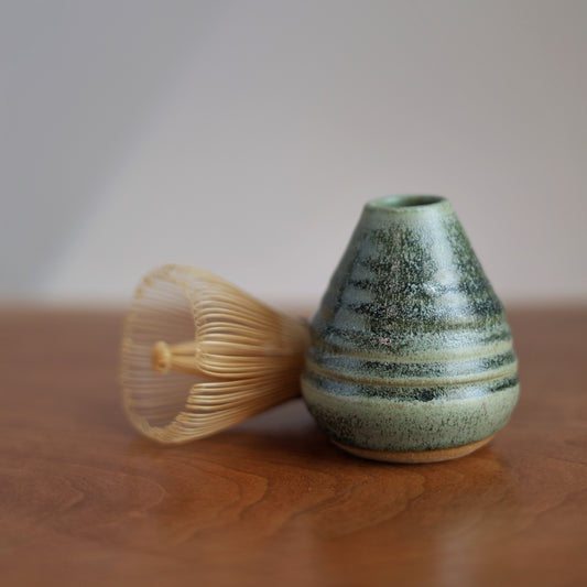 Kusenaoshi Matcha Whisk Holder in Moss Green