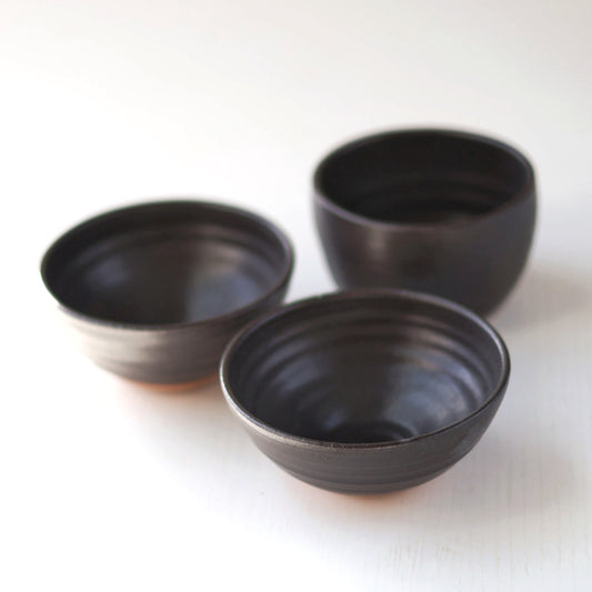 Artist Choice Little Bowl in Black