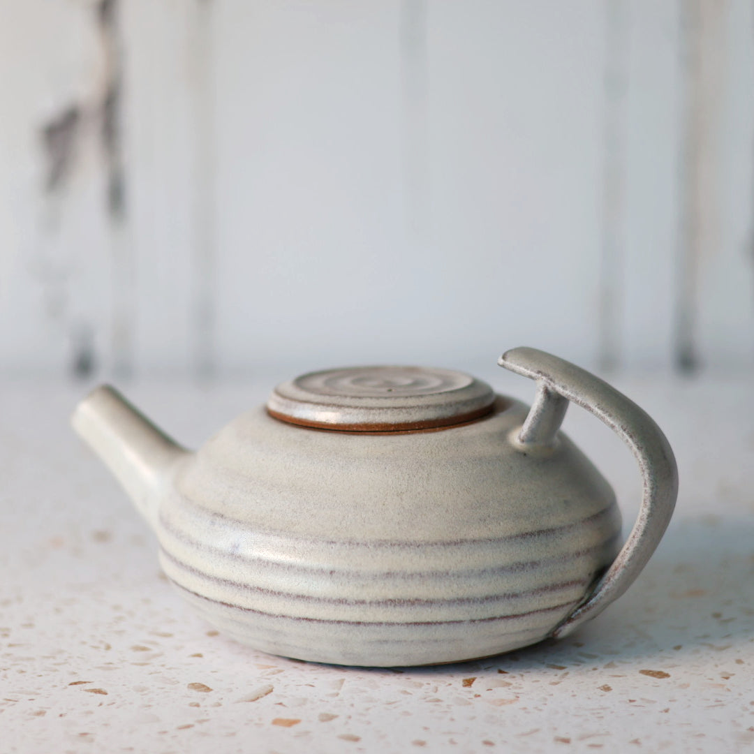 Teapot 10 in Cream