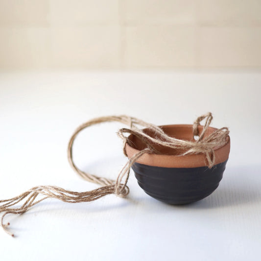 Small Hanging Planter in Black