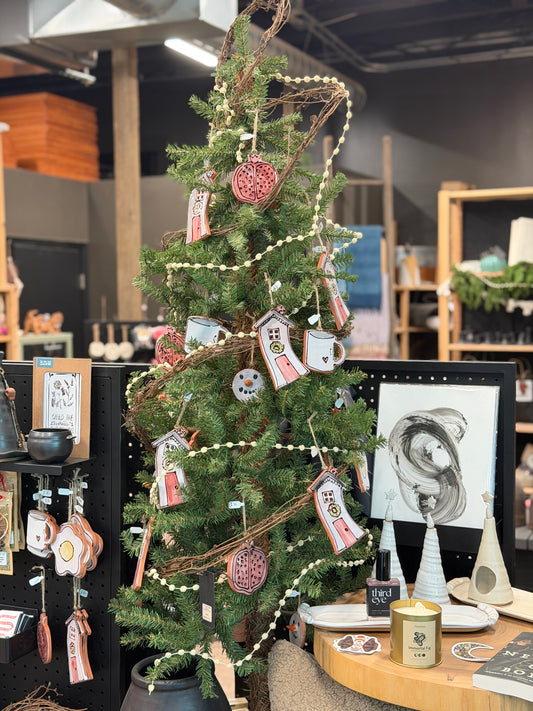 Pom Pom Wired Garland - 5 yards