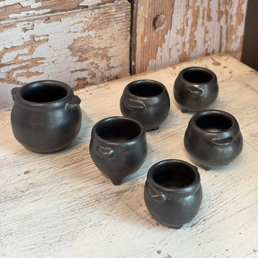 Black Cauldron Bowl - Super Teeny Tiny!