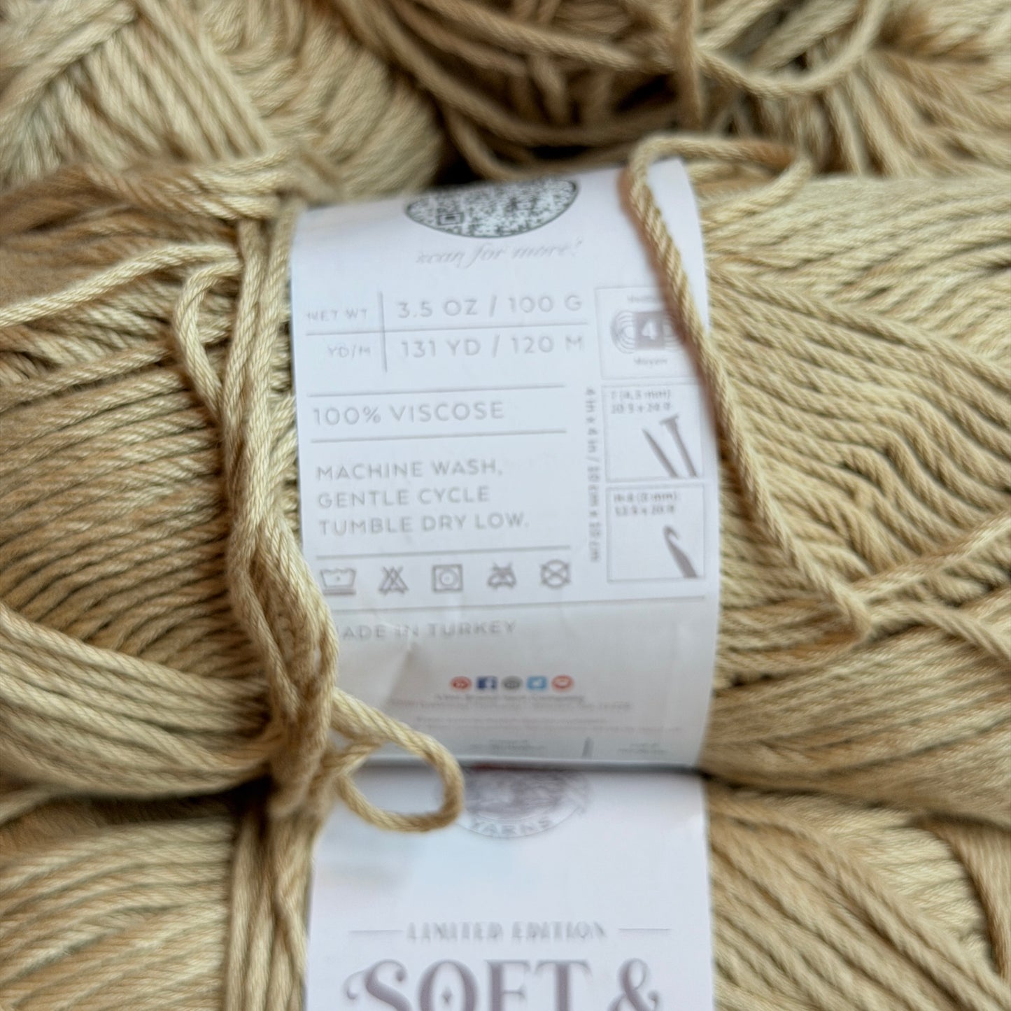 Yarn Destash #009