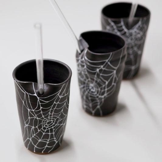 Spider Web Iced Beverage Tumbler with Straw