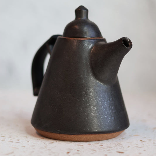 Teapot 12 in Black