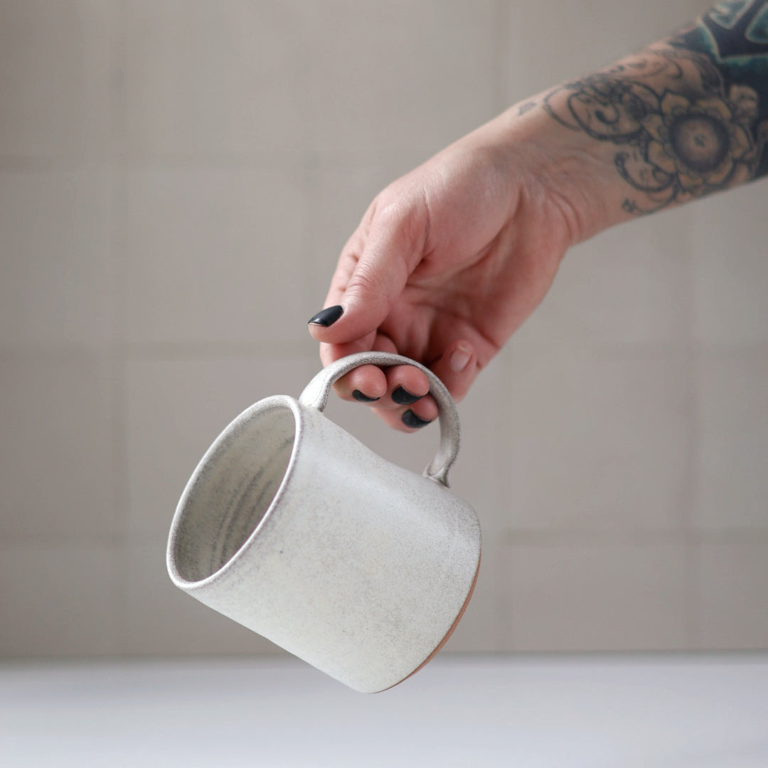 Smooth Mug in Cream