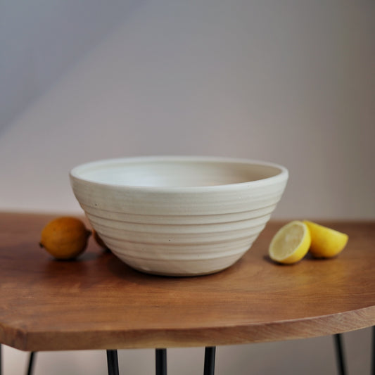 Serving Bowl in Cream