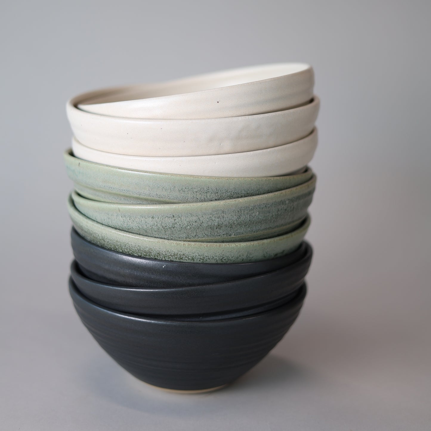 Small Serving Bowl in Black