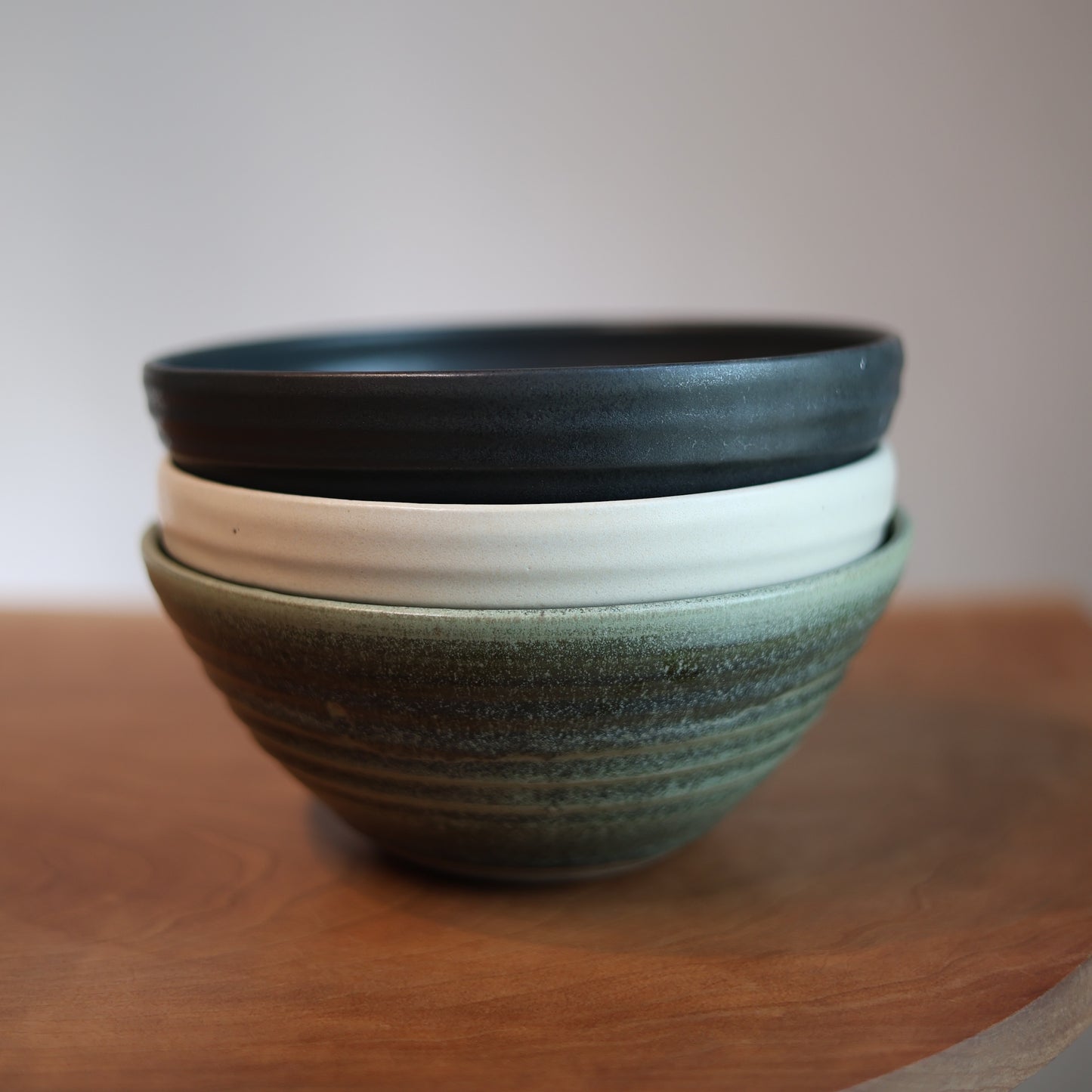 Serving Bowl in Moss Green
