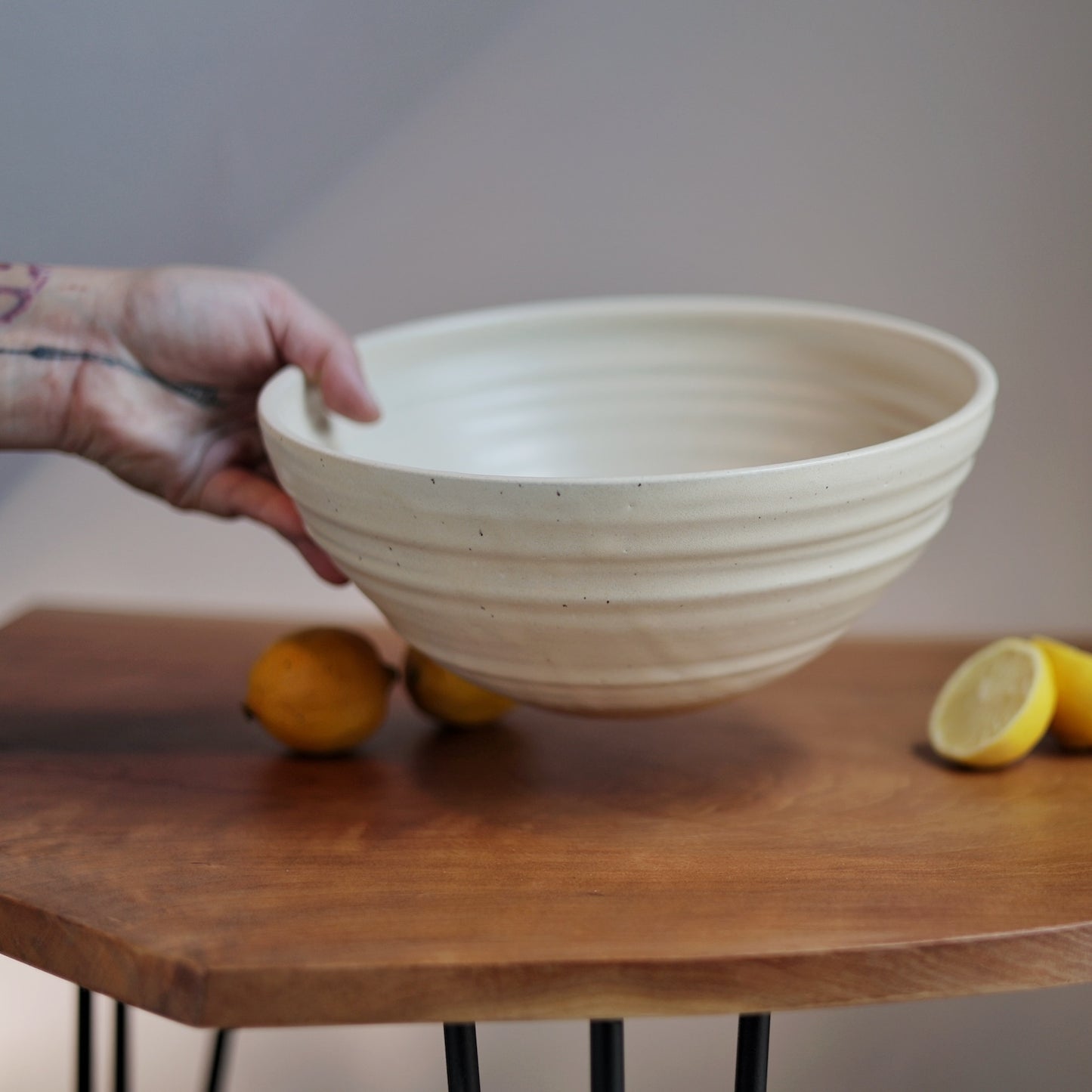 Serving Bowl in Cream