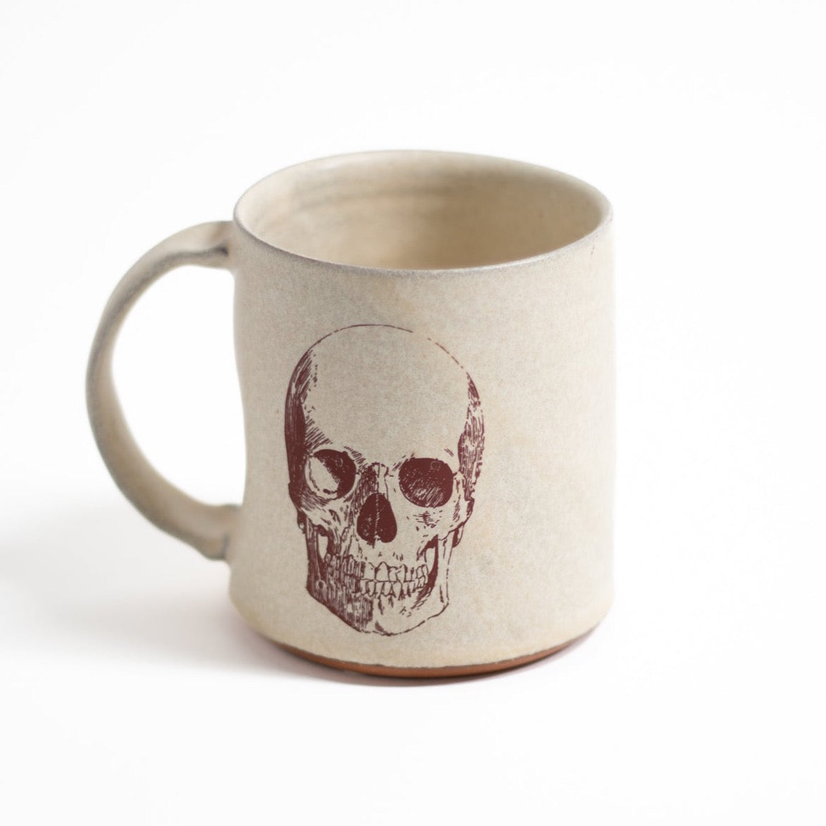 https://gravescopottery.com/cdn/shop/products/skull-smooth-mug-gravesco-731978_1445x.jpg?v=1663800182